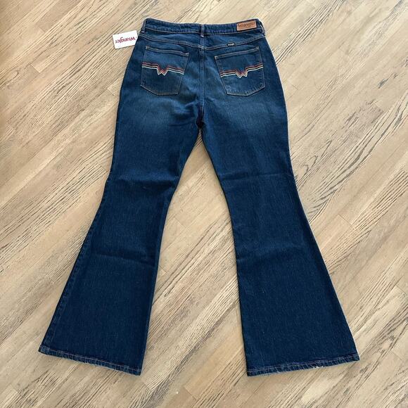 Wrangler High Rise Fierce Flare Retro Embroidered Womens Blue Jeans Sz 12 31x32 - Picture 1 of 8